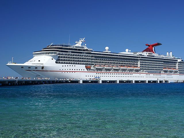 cruise-ship-640x480